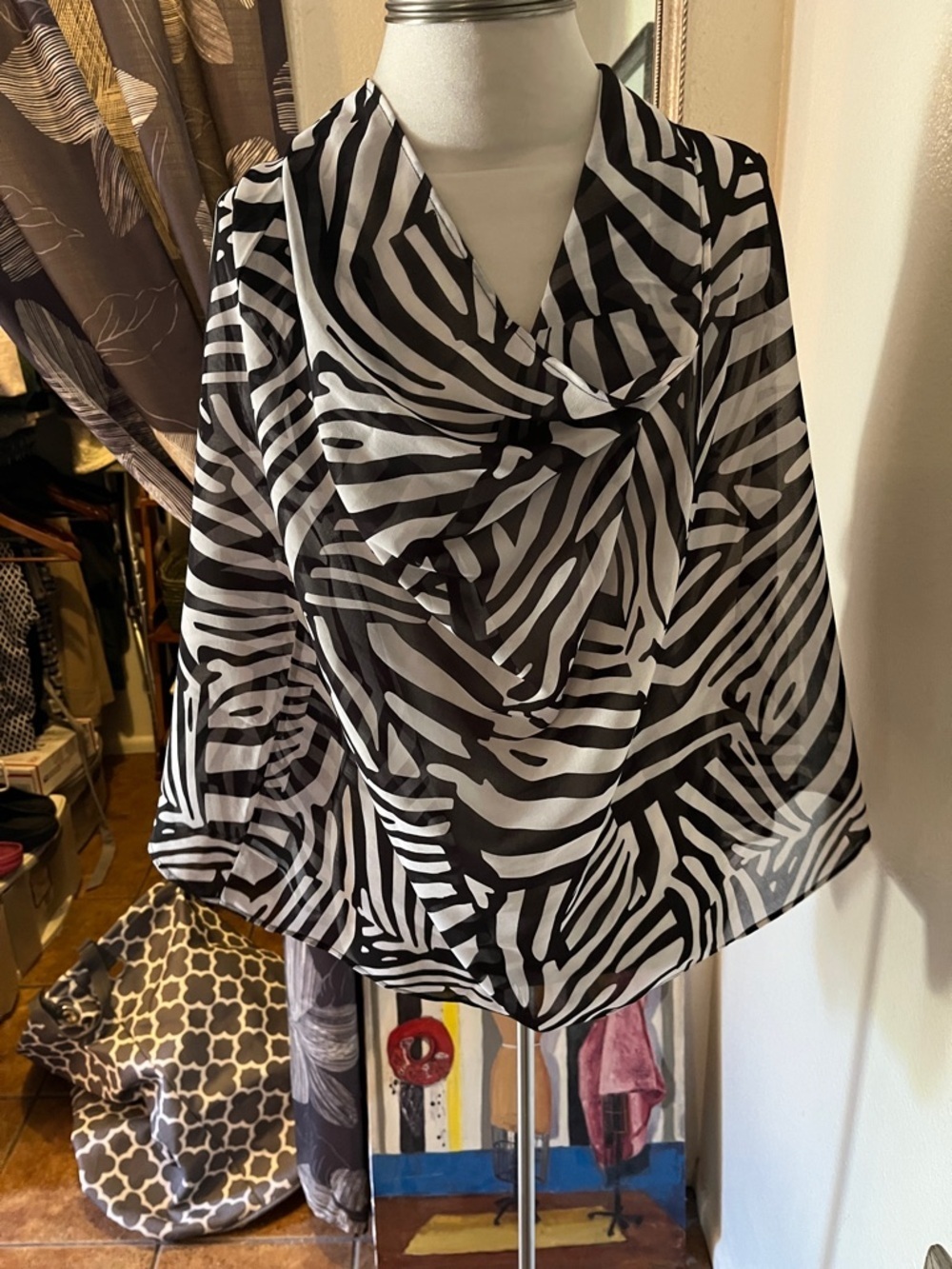 Zebra Wrap Scarf Infinity OS - Picture 2 of 2